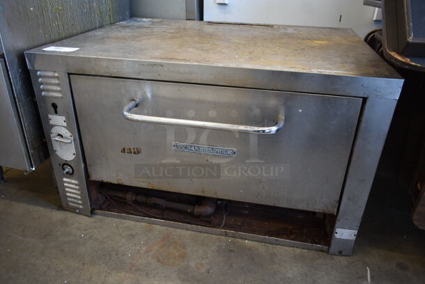 Bakers Pride 932S Stainless Steel Commercial Countertop Natural Gas Powered Single Deck Pizza Oven w/ 2 Cooking Stones. 45,000 BTU. - Image 3 of 8