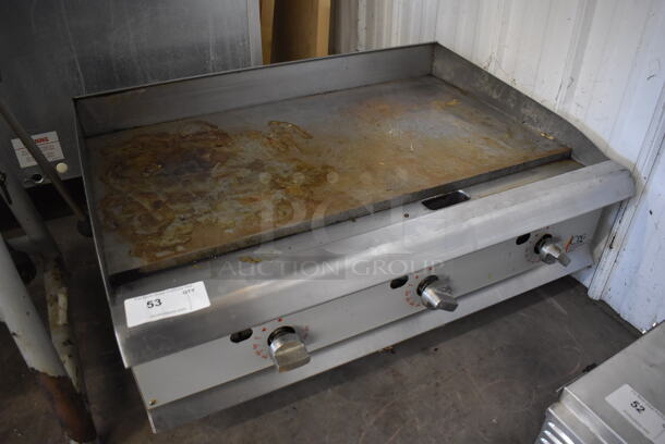 CPG Stainless Steel Commercial Countertop Natural Gas Powered Flat Top Griddle w/ Thermostatic Controls. 36x32x17 - Image 2 of 6