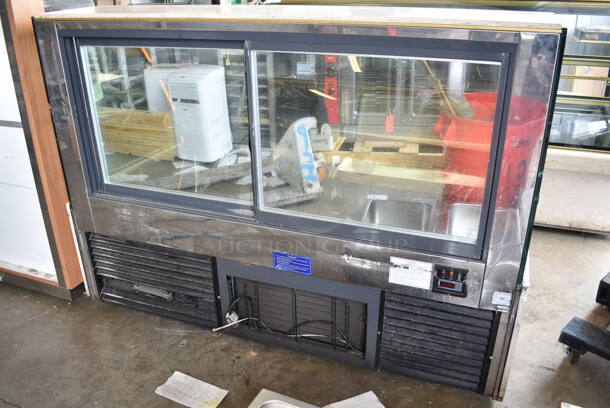 Kinco SRM38 Metal Commercial Floor Style Deli Display Case Merchandiser. See Pictures for Glass Damage. 220 Volts, 1 Phase.  - Image 3 of 9