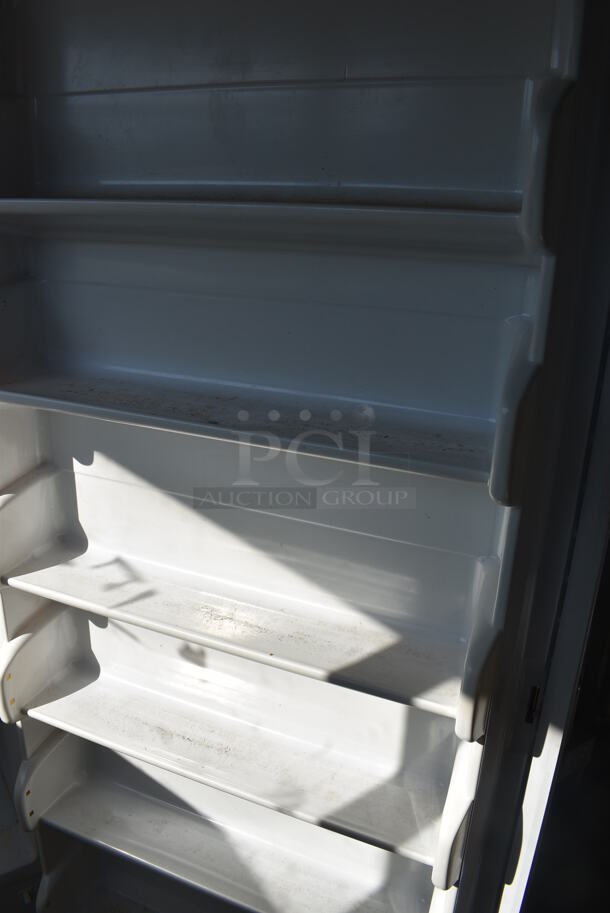 Frigidaire Model FFU2124DW3 Single Door Reach In Freezer. 115 Volts, 1 Phase. 32x30x70. Tested and Powers On But Does Not Get Cold - Image 6 of 6