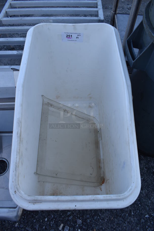 White Poly Ingredient Bin on Commercial Casters. 16x30x30 - Image 2 of 4