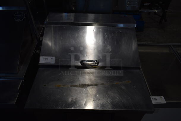 True TSSU-27-08 Stainless Steel Commercial Sandwich Salad Prep Table Bain Marie Mega Top on Commercial Casters. 115 Volts, 1 Phase. Tested and Working! - Image 2 of 6