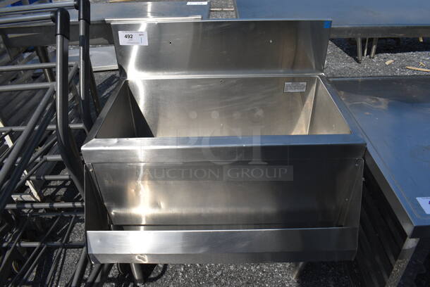 Stainless Steel Commercial Ice Bin w/ Backsplash and Speedwell. 30x24x37.5