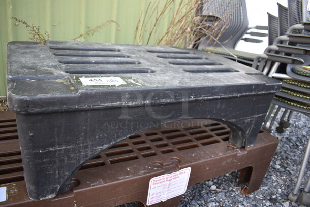 Black Poly Dunnage Rack. 35x21.5x12 - Image 3 of 4