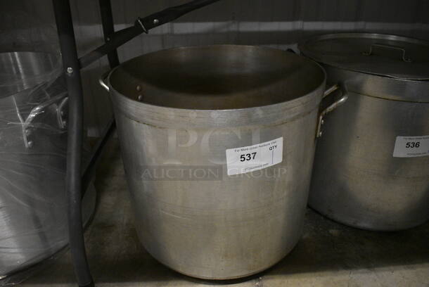 Metal Stock Pot. 20.5x17.5x16.5