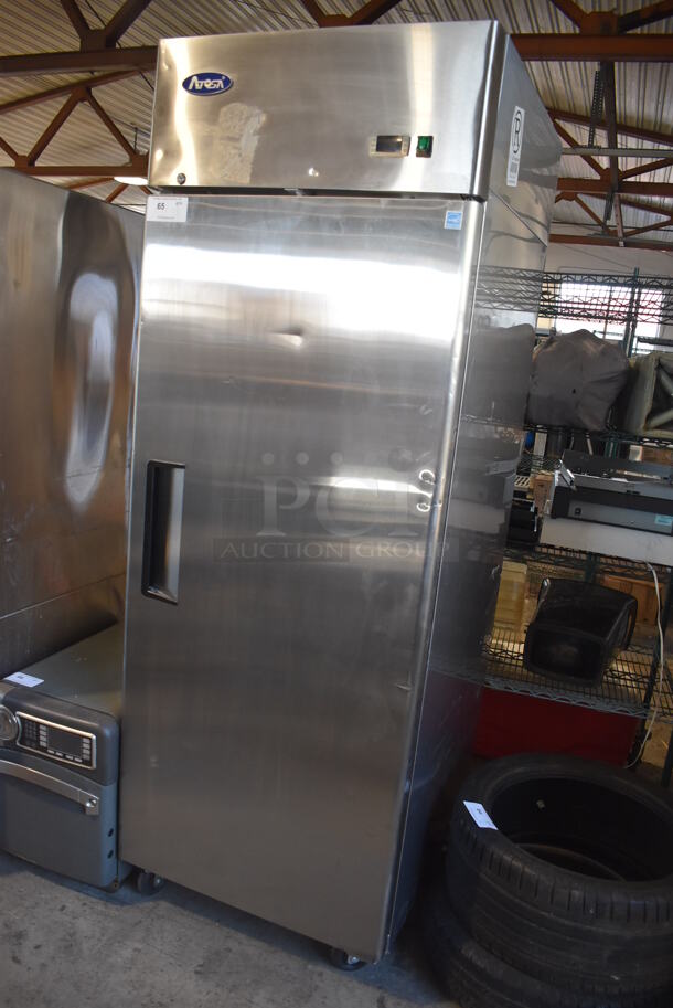 BRAND NEW SCRATCH AND DENT! 2019 Atosa MBF8001GR Stainless Steel Commercial Single Door Reach In Freezer on Commercial Casters. 115 Volts, 1 Phase. 29x32x81.5. Tested and Powers On But Does Not Get Cold - Image 2 of 6