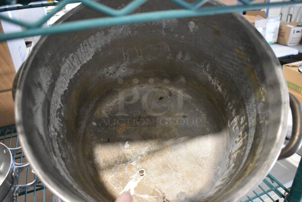 Metal Stock Pot. 17.5x13x11.5 - Image 2 of 3
