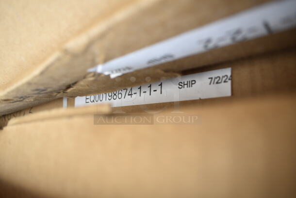 BRAND NEW SCRATCH AND DENT! Curtron SPD20AL Service-Pro Series 20 Single Aluminum Swinging Traffic Door with 9" x 14" Window - 36" x 84" Door Opening. May Be Missing Pieces. - Image 3 of 4