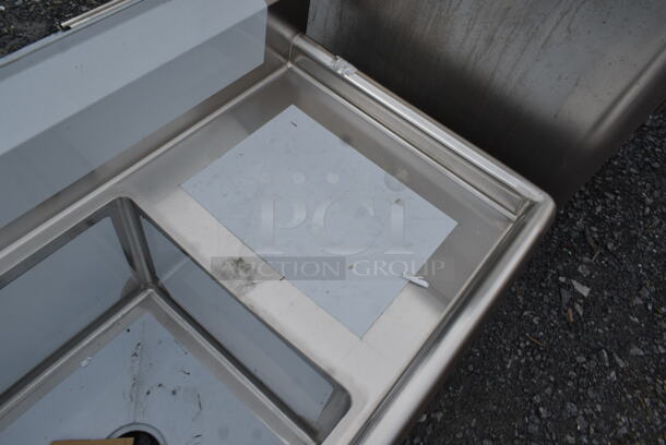 BRAND NEW SCRATCH AND DENT! Steelton 522CS31818LR Stainless Steel Commercial 3 Bay Sink w/ Dual Drain Boards. Bays 18x18. Drain Boards 16x20  - Image 5 of 6
