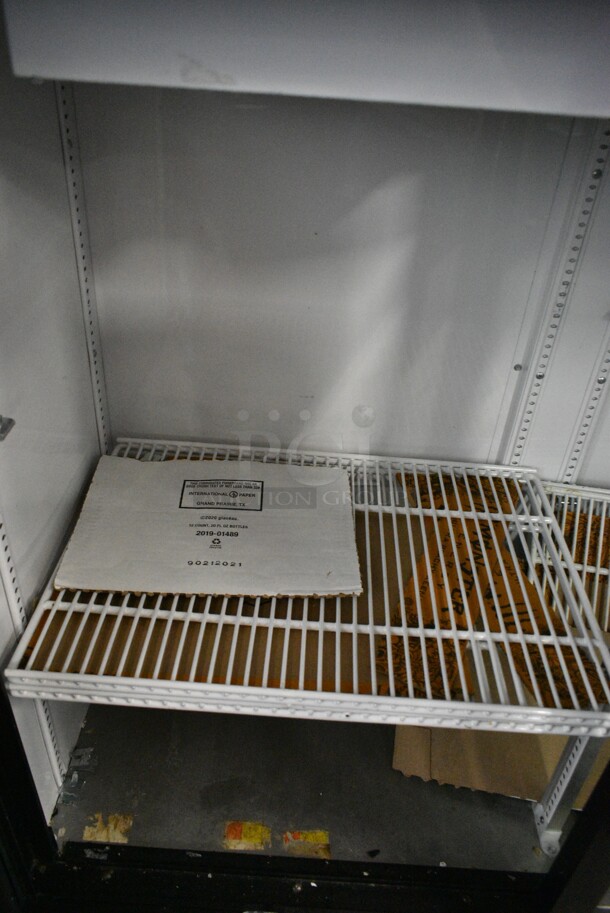 2019 True GDM-41SL-48-HC-LD Metal Commercial 2 Door Reach In Cooler Merchandiser w/ Poly Coated Racks. 115 Volts, 1 Phase. Tested and Working! - Image 4 of 5