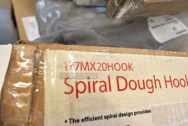 BRAND NEW SCRATCH AND DENT! Avantco 177MX20HOOK Cast Aluminum Replacement Dough Hook for 20 Qt. Mixer - Image 5 of 5