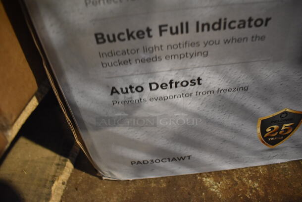 IN ORIGINAL BOX! Pelonis PAD30C1AWT ENERGY STAR 30 Pint Dehumidifier. 120 Volts, 1 Phase. 15x10.5x19 - Image 5 of 5
