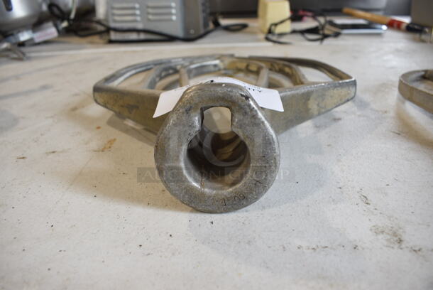 Hobart VMLH60E Metal Commercial 60 Quart Paddle Attachment for Mixer. 12x3x19 - Image 4 of 4