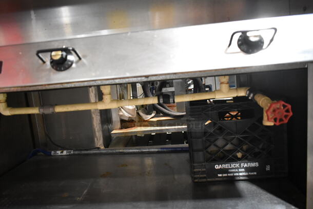 Vollrath ServeWell 38003 Stainless Steel Commercial Electric Powered 3 Bay Steam Table w/ Under Shelf. 120 Volts, 1 Phase. Tested and Working! - Image 3 of 4