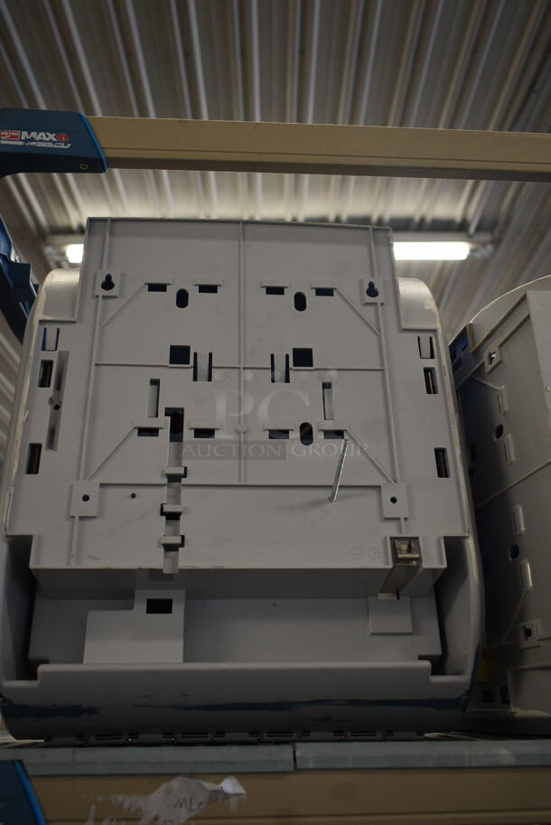 2 Georgia Pacific enMotion Wall Mount Paper Towel Dispensers. 2 Times Your Bid! - Image 4 of 5