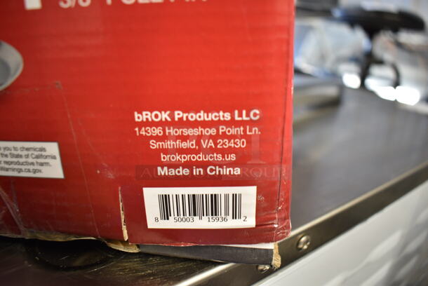 BRAND NEW SCRATCH AND DENT! bROK Capacity Top Wind Trailer Jack 15936 - Image 3 of 6