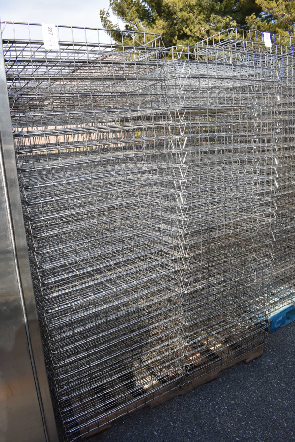 PALLET LOT of Approximately 100 Metal 
Wire Baskets. 26x13x2.5