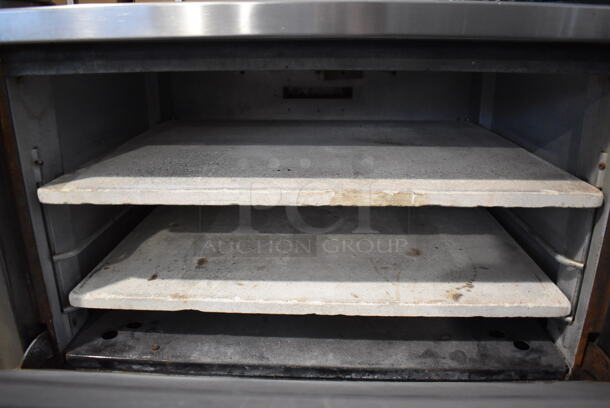 Prince Castle Stainless Steel Commercial Countertop Natural Gas Powered Pizza Oven w/ 2 Cooking Stones. 31x31x29 - Image 6 of 7