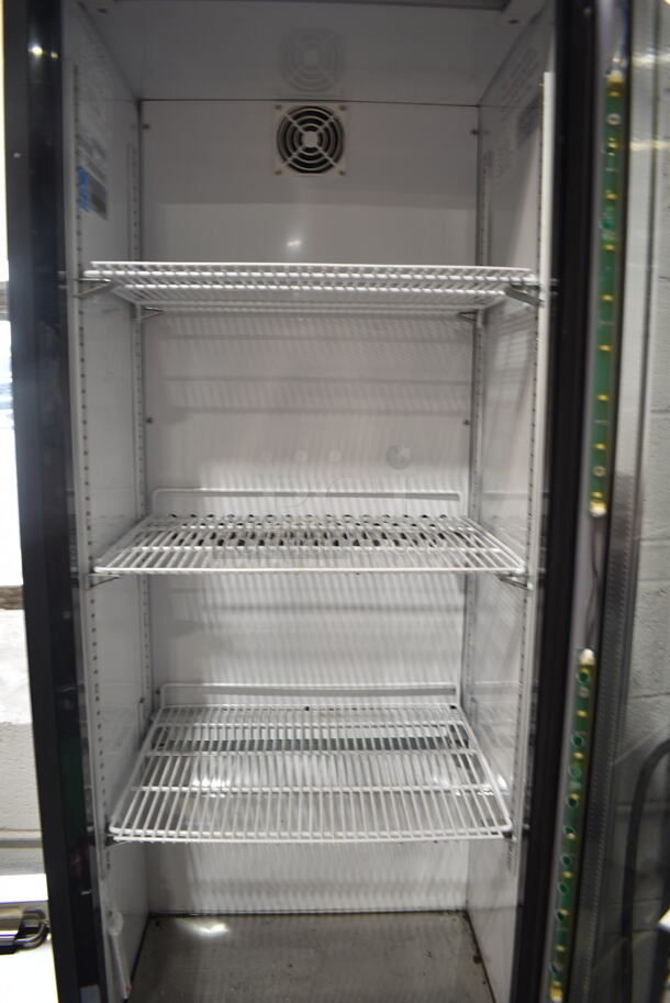 IDW G4-H0234B Metal Mini Cooler Merchandiser. 110-120 Volts, 1 Phase. Tested and Working! - Image 2 of 3