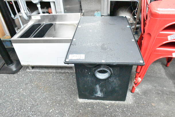 Grease Trap - Image 2 of 5