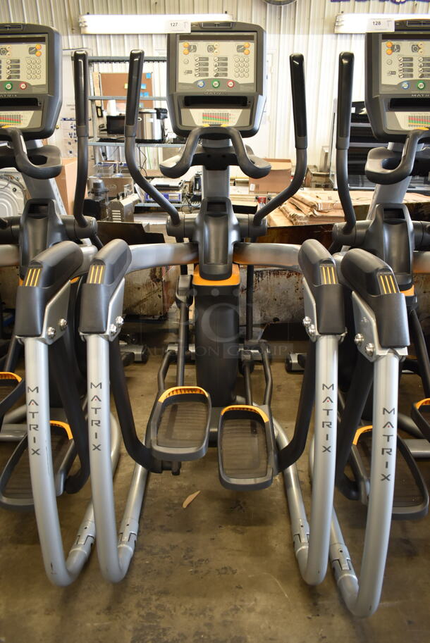 Matrix Commercial Floor Style Stepper Machine. Tested and Working! - Image 2 of 5