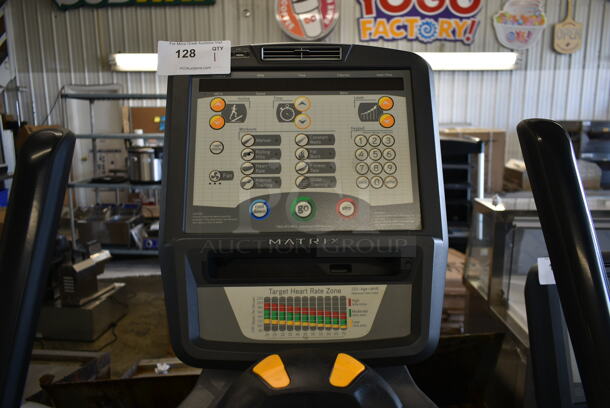 Matrix Commercial Floor Style Stepper Machine. Tested and Working! - Image 5 of 5