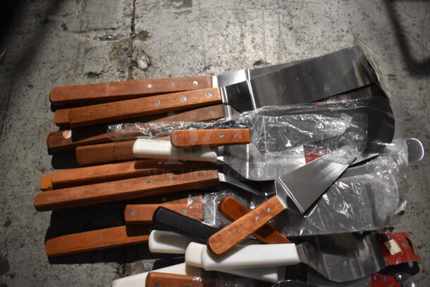 ALL ONE MONEY! Crate of Various BRAND NEW Items Including Spatulas and Lifters - Image 5 of 6