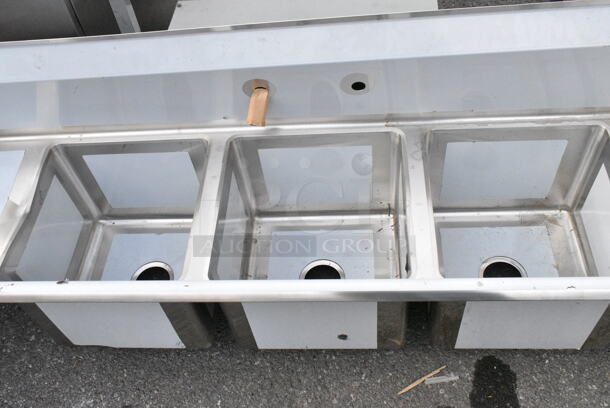 Regency 600S31515215 Stainless Steel Commercial 3 Bay Sink w/ Dual Drain Boards. No Legs. Bays 15x15x12. Drain Boards 13x16 - Image 7 of 8