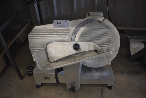 Berkel Model 827 Stainless Steel Commercial Countertop Meat Slicer. 115 Volts, 1 Phase. 24x21x18. Tested and Working!