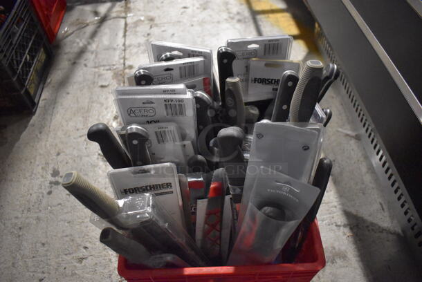 ALL ONE MONEY! Crate of Various BRAND NEW Items Including Knives - Image 8 of 8