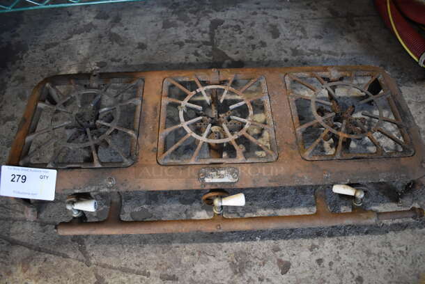 Metal Countertop Gas Powered 3 Burner Range. 30x13x6 - Image 4 of 4