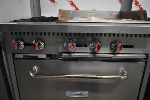 BRAND NEW SCRATCH AND DENT! KoolMore Stainless Steel Commercial Natural Gas Powered 2 Burner Range w/ Flat Top Griddle, Oven, Over Shelf and Back Splash.  - Image 8 of 11