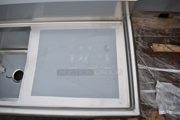BRAND NEW SCRATCH AND DENT! Regency 600S31818224 Stainless Steel 3 Bay Sink w/ Dual Drain Boards. No Legs. - Image 4 of 9