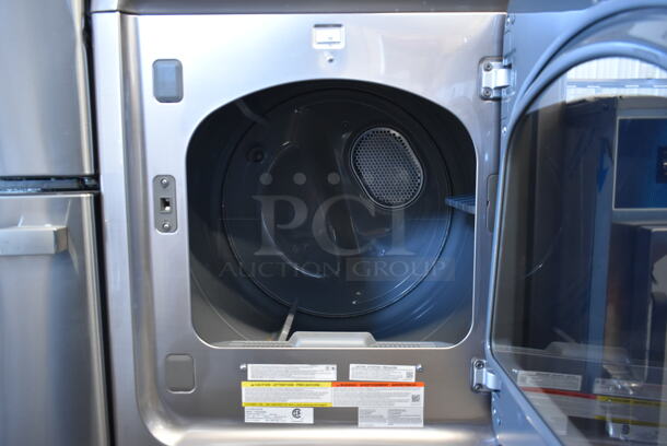 BRAND NEW SCRATCH AND DENT! 2022 Samsung DVG52A5500C Metal Floor Style Gas Powered Front Load Dryer. 120 Volts, 1 Phase. 20,000 BTU. - Image 4 of 5