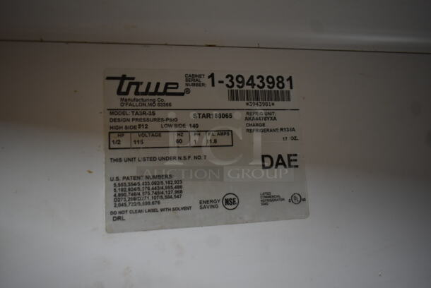 True TA3R-3S Stainless Steel Commercial 3 Door Reach In Cooler on Commercial CAsters. 115 Volts, 1 Phase. Tested and Working! - Image 6 of 8