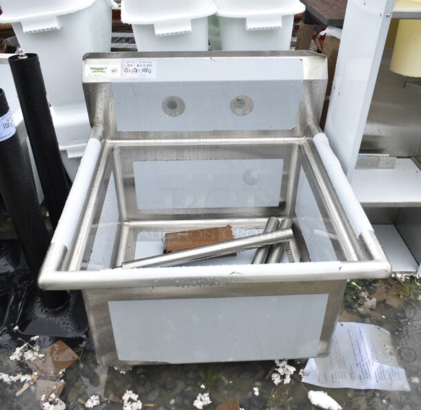 BRAND NEW SCRATCH AND DENT! Regency 600S12323 28" 16-Gauge Stainless Steel One Compartment Commercial Sink with Galvanized Steel Legs and without Drainboard - 23" x 23" x 12" Bowl - Image 2 of 6