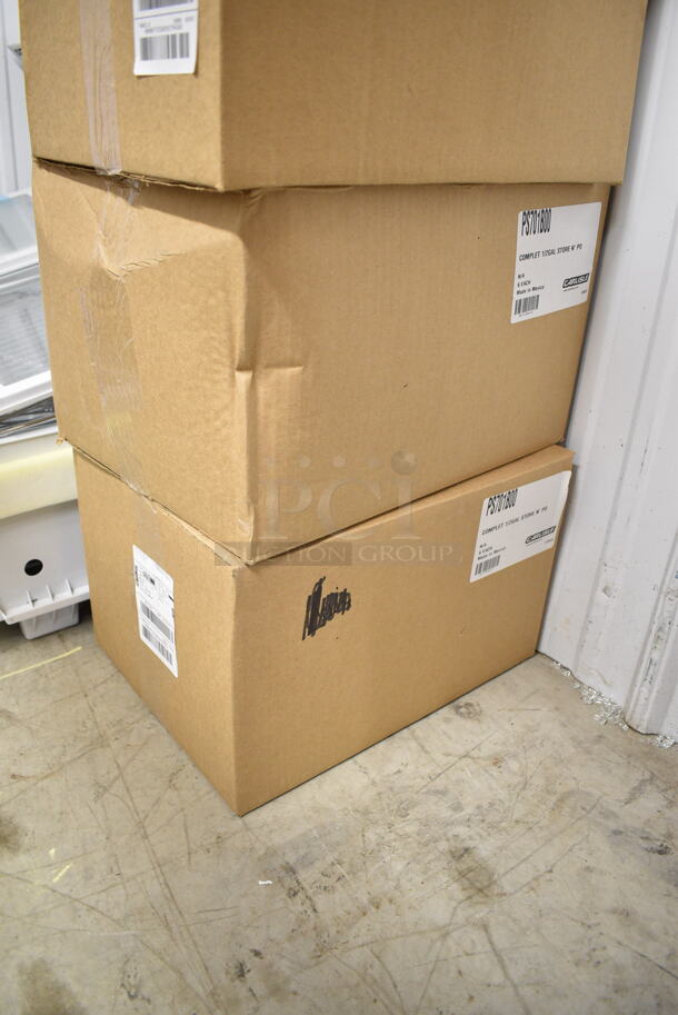 3 Boxes of 6 BRAND NEW SCRATCH AND DENT! Carlisle Store N' Pour 1/2 Gallon Container Set with Assorted Color Caps, Necks and Spouts PS701B00. 3 Times Your Bid! - Image 2 of 6