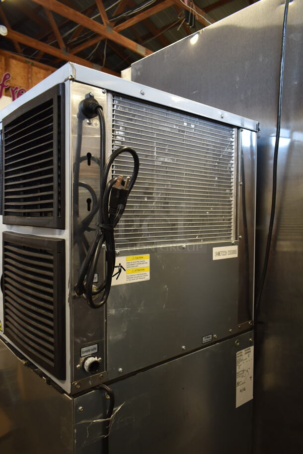 BRAND NEW SCRATCH AND DENT! Avantco 194MCF322A Stainless Steel Commercial Ice Head on Avantco 194HBN12022 Stainless Steel Commercial Hotel Ice Dispenser 120 lb. Capacity. 115 Volts, 1 Phase.  - Image 8 of 12