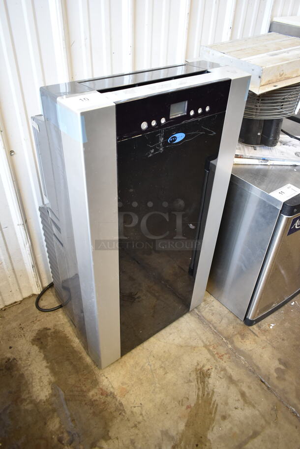 BRAND NEW SCRATCH AND DENT! Whynter ARC-14S Metal Portable Air Conditioner w/ Original Accessories. 115 Volts, 1 Phase. - Image 4 of 9