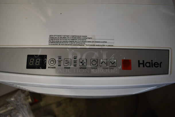Haier HPB10XCR Metal Floor Style Air Conditioner. 10,000 BTU / Hr. 115 Volts, 1 Phase. Tested and Working! - Image 7 of 9