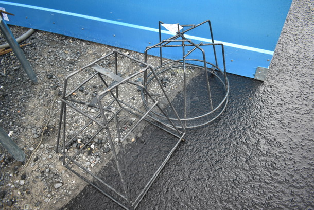 ALL ONE MONEY! Lot of Metal Frames. - Image 2 of 4