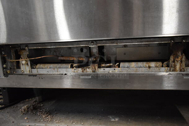 Garland SunFire X60-6R24RR Stainless Steel Commercial Natural Gas Powered 6 Burner Range w/ Right Side Flat Top Griddle, 2 Ovens, Over Shelf and Back Splash. - Image 11 of 12
