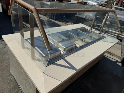 5 WELLS HOT BUFFET TABLE WITH SNEEZE GUARD ON CASTERS 83X46X34 SOLD AS IS!