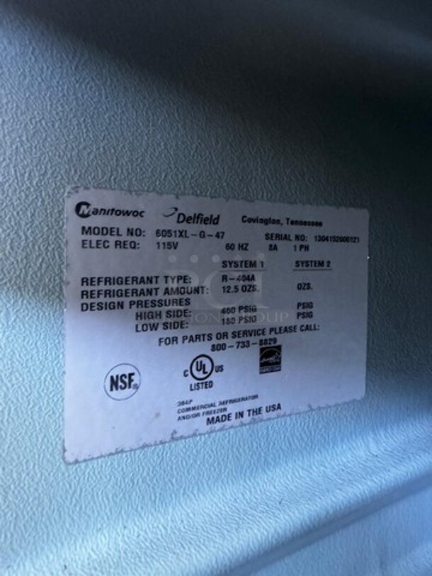 Delfield 6051XL-G-47 Two Section Full Door Reach-in Refrigerator, 115V (Running but it's not cooling) 50X32X80 - Image 3 of 3