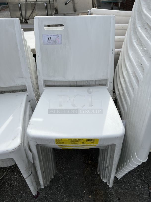 7 BRAND NEW SCRATCH AND DENT! Grosfillex XA653096 / US653096 Metro Glacier White Indoor / Outdoor Stacking Resin Chair. 16x18x32. 7 Times Your Bid!