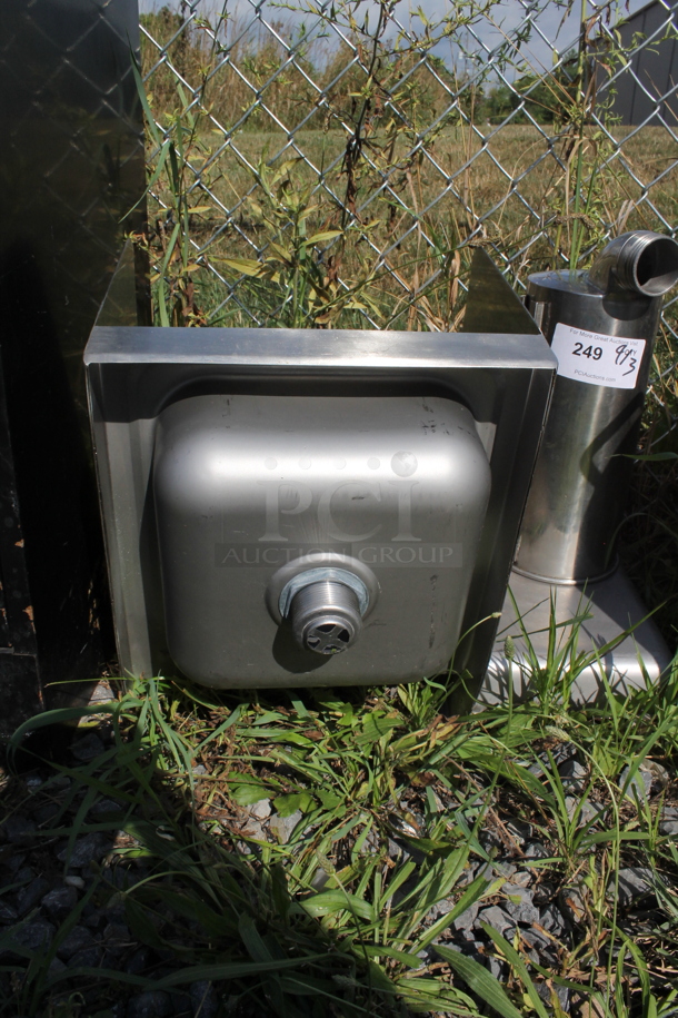 Regency 600HS12SP Stainless Steel Commercial Single Bay Wall Mount Sink w/ Side Splash Guards. - Image 2 of 2