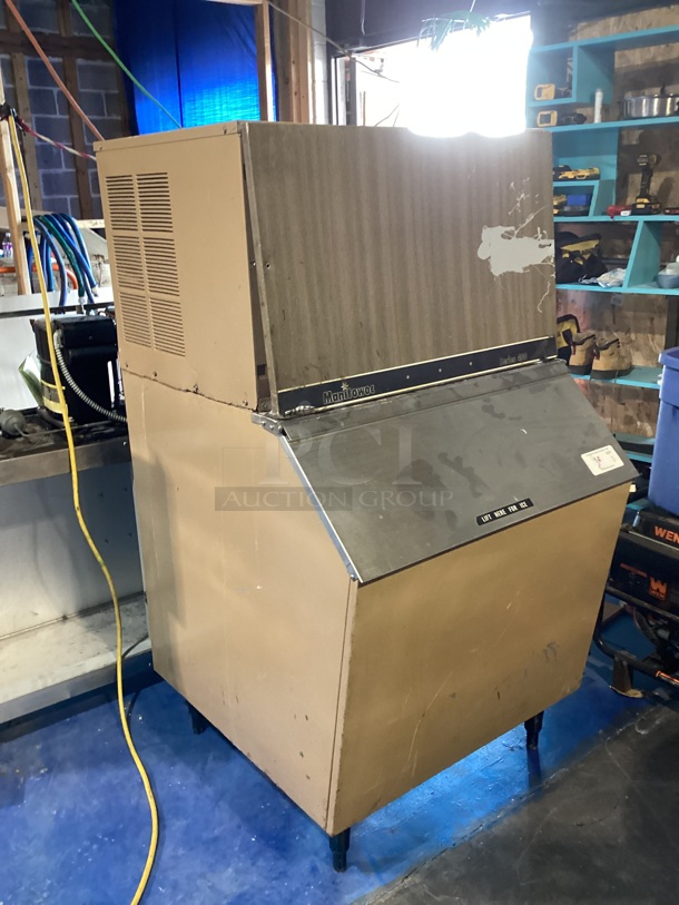 Manitowoc 800lb Ice Maker W/ Holding Bin. Working when Placed in Storage, per Consigner. Not Tested
 - Image 1 of 2