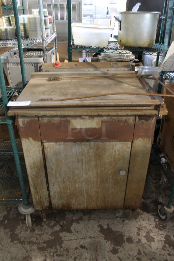 Metal Commercial Floor Style Donut Deep Fat Fryer. - Image 1 of 5