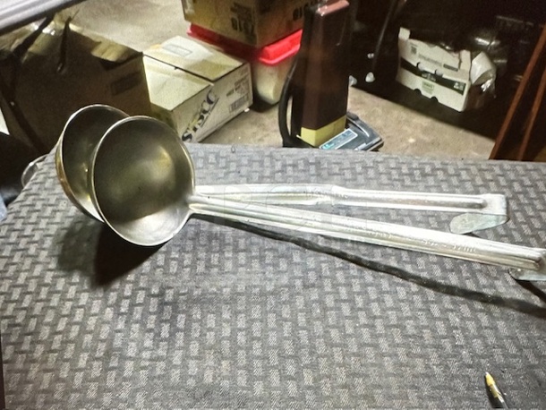 8oz Stainless Steel Ladle. 2XBID