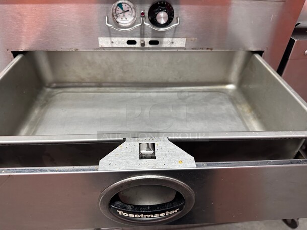 Working! Toastmaster 3B84029.19 inch W Freestanding Warming Drawer w/ (2) 21.5 inch Compartments, 120v NSF Tested and Working! - Image 11 of 11